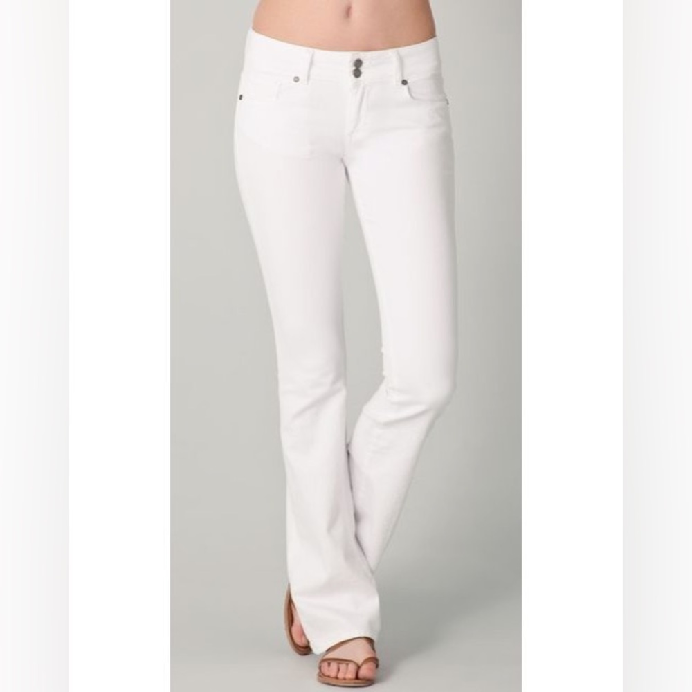 Paige white bootcut jeans size 26